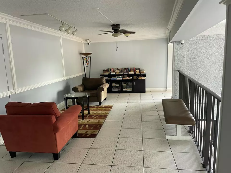 Other - 9273 SW 8th St #117, Boca Raton, FL 33428 photo 4 of 5