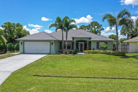 482 SEvans Ave, Port Saint Lucie, FL 34984