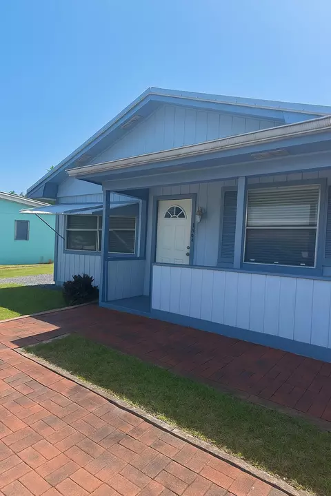 2964 SE Banyan St, Stuart, FL 34997
