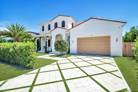 370 Ellamar Rd, West Palm Beach, FL 33405
