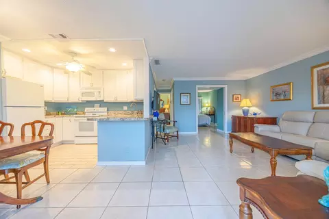 5505 N Ocean Blvd #8-108, Ocean Ridge, FL 33435
