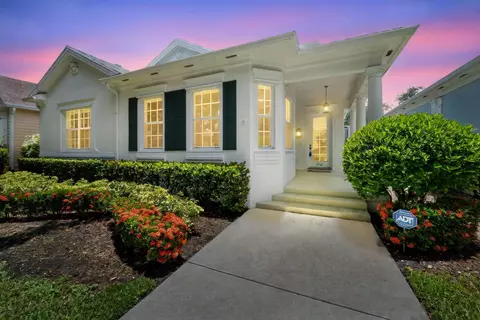 245 Honeysuckle Dr, Jupiter, FL 33458