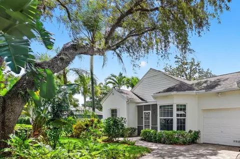 7632 Forest Green Ln, Boynton Beach, FL 33436