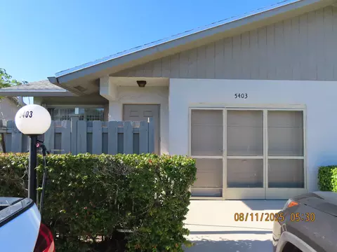 5403 Glenda St, West Palm Beach, FL 33417