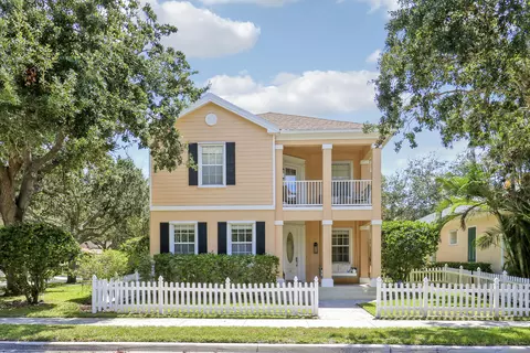 131 Rockingham Rd, Jupiter, FL 33458