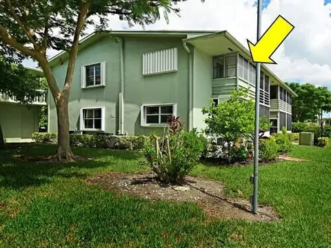 65 Easthampton C, West Palm Beach, FL 33417