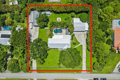 6820 140th Ln N, Palm Beach Gardens, FL 33418