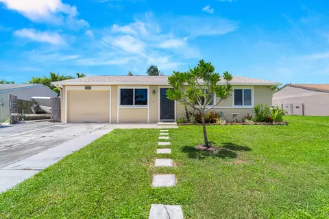 1413 Ryan Ln, Royal Palm Beach, FL 33411