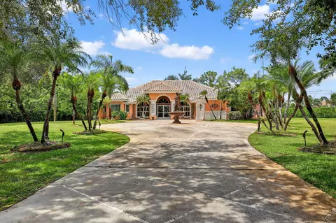 7852 SE Saddlebrook Dr, Port Saint Lucie, FL 34986