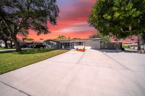 425 Erie Dr, Jupiter, FL 33458