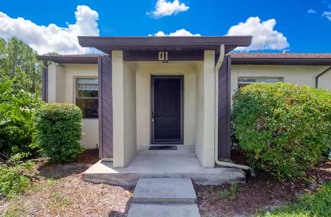 6034 Indrio Rd #1, Fort Pierce, FL 34951