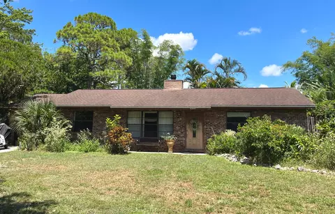 9309 Pinion Dr, Lake Worth, FL 33467