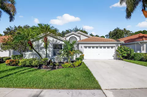 9914 Harbour Lake Cir, Boynton Beach, FL 33437