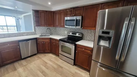 2425 Presidential Way #1903, West Palm Beach, FL 33401