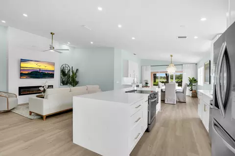 889 SW Balmoral, Stuart, FL 34997