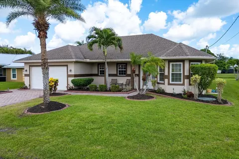 5446 NW Edgewater Ave, Port St Lucie, FL 34987