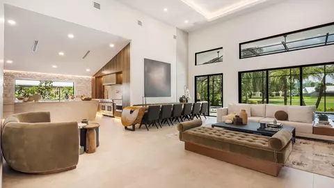10290 Silver Lake Dr, Boca Raton, FL 33428