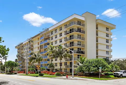 1009 N Ocean Blvd #313, Pompano Beach, FL 33062