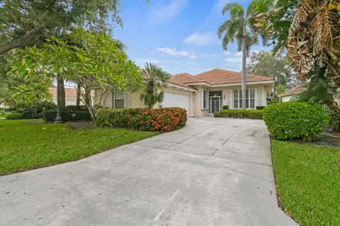 424 Kelsey Park Dr, Palm Beach Gardens, FL 33410