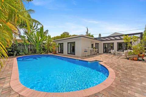 1715 N Ocean Breeze, Lake Worth, FL 33460