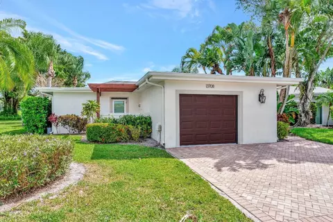 13708 Whispering Lakes Ln, Palm Beach Gardens, FL 33418