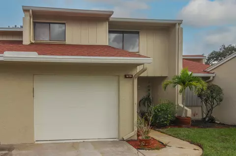 1679 SW Crossing Cir, Palm City, FL 34990