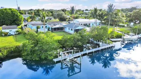 2681 Hinda Rd, West Palm Beach, FL 33403