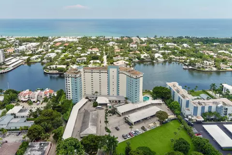 555 SE 6th Ave #11D, Delray Beach, FL 33483