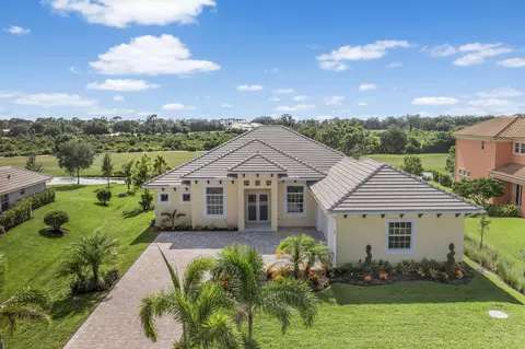 1232 SW Squire Johns Ln, Palm City, FL 34990