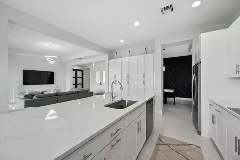 5543 Liberty, Westlake, FL 33470
