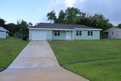226 SW Kimball Cir, Port Saint Lucie, FL 34953
