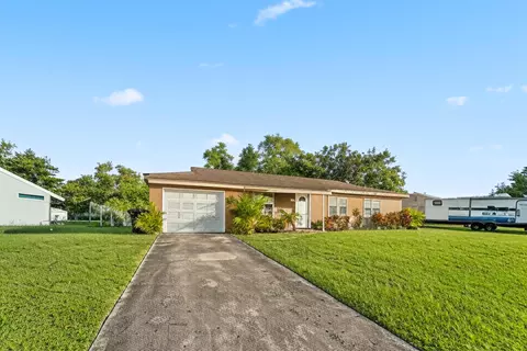 226 SW Kimball Cir, Port Saint Lucie, FL 34953