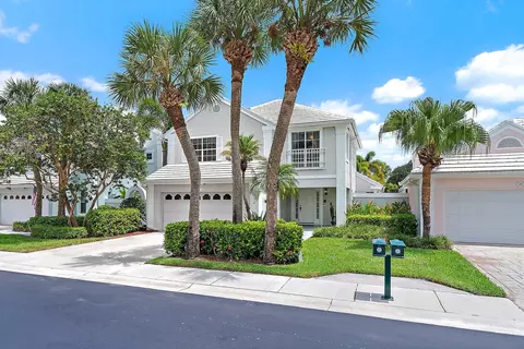 41 Windsor Ln, Palm Beach Gardens, FL 33418