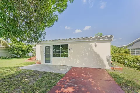 17570 NE 19th, North Miami Beach, FL 33162