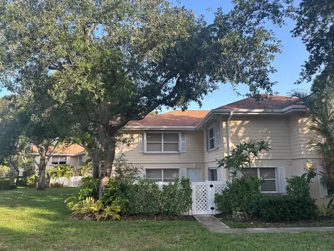 8145 Bridgewater Ct #45C, Lake Clarke Shores, FL 33406