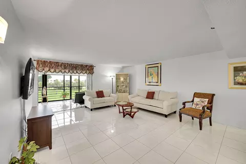 9165 SW 14th St #1304, Boca Raton, FL 33428