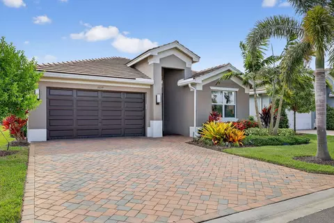 11729 SW Silver Creek Ave, Port Saint Lucie, FL 34987