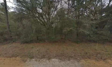 622 Kennedy Ave, Interlachen, FL 32148