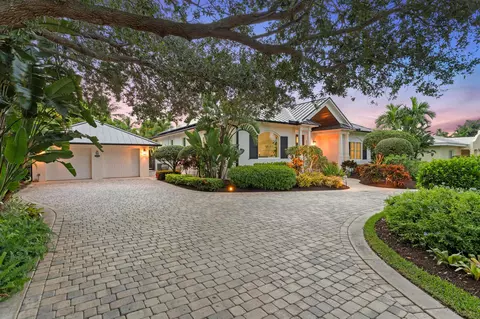 324 SE Martin Ave, Stuart, FL 34996