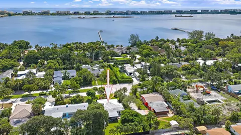 631 S Palmway, Lake Worth Beach, FL 33460