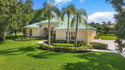 7806 Long Cove Way, Port Saint Lucie, FL 34986