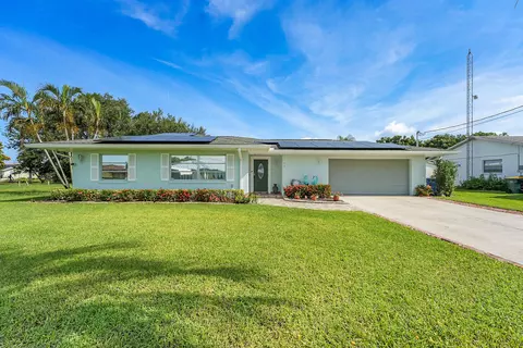 117 Temptation Ct, Lake Placid, FL 33852