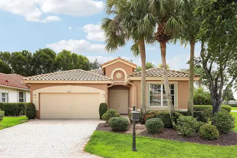 6536 Pavone St, Lake Worth, FL 33467