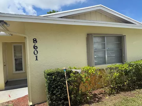 8601 Pluto Ter, West Palm Beach, FL 33403