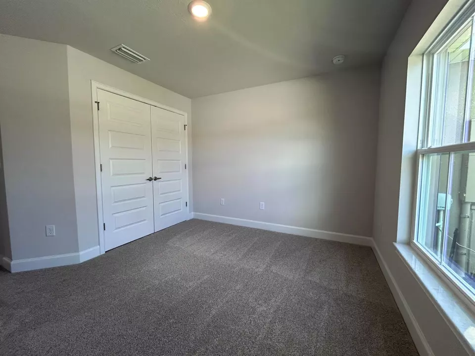 Bedroom - 8638 Giovanni Ave, Fort Pierce, FL 34951 photo 3 of 4