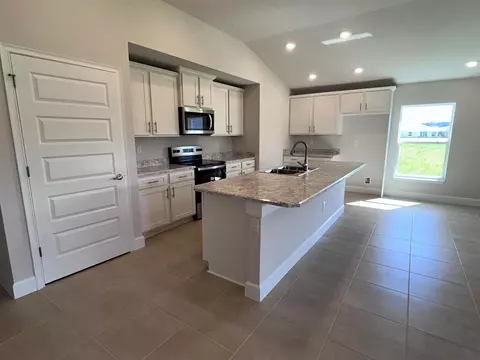 Kitchen - 8638 Giovanni Ave, Fort Pierce, FL 34951 photo 1 of 3