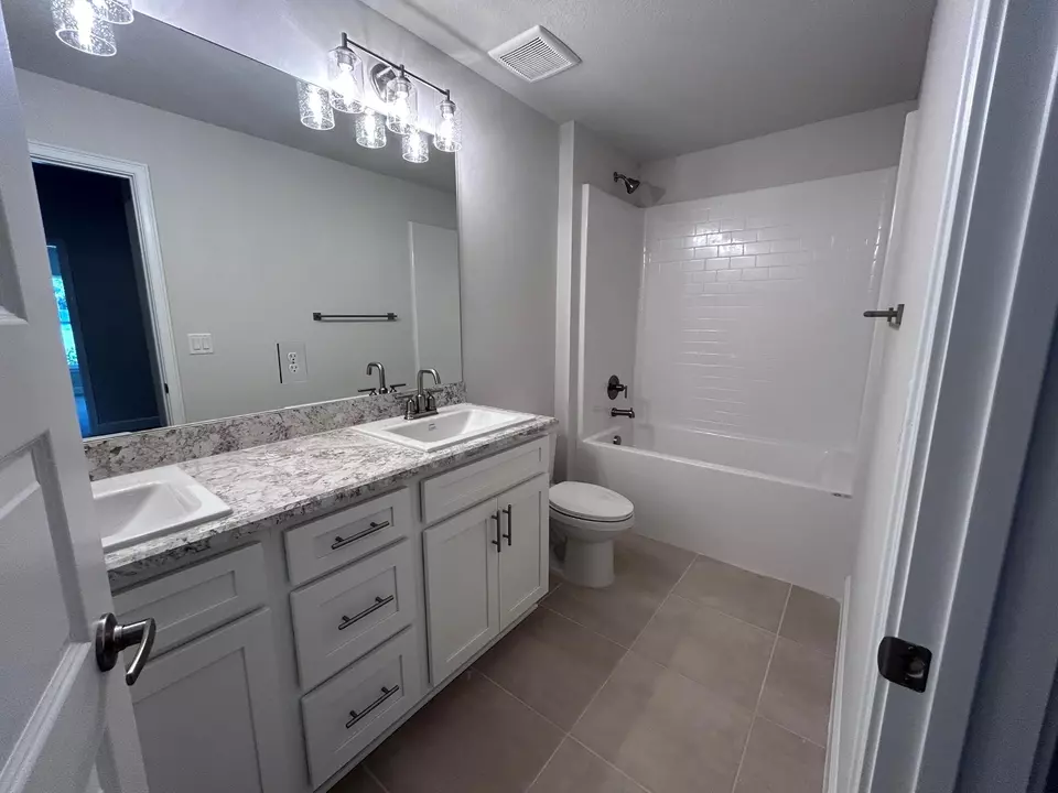 Bath - 8638 Giovanni Ave, Fort Pierce, FL 34951 photo 4 of 4