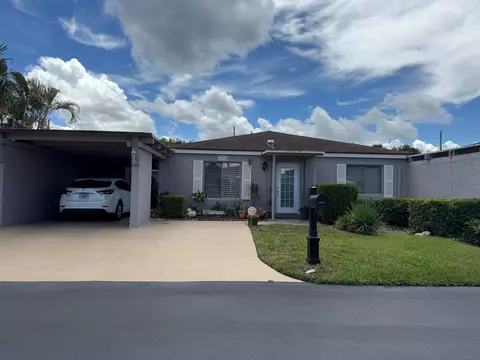 14904 Wildflower Ln, Delray Beach, FL 33446