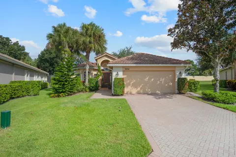 9004 Short Chip Cir, Port Saint Lucie, FL 34986
