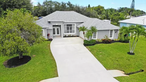 2701 SE Brevard Ave, Port Saint Lucie, FL 34952